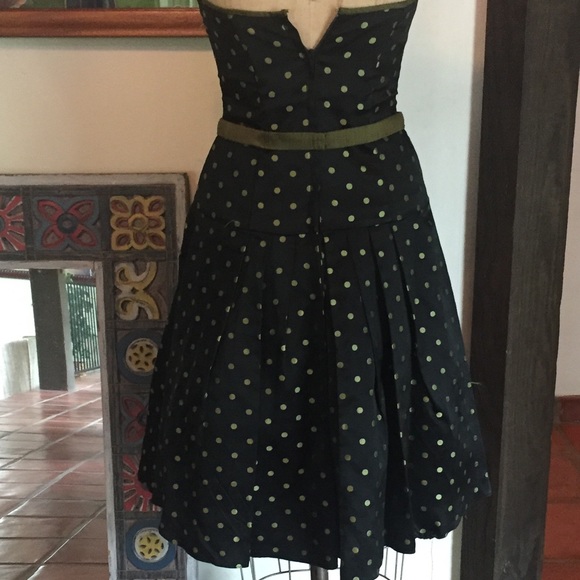 Strapless McClintock Polkadot Dress with netting - Picture 4 of 8